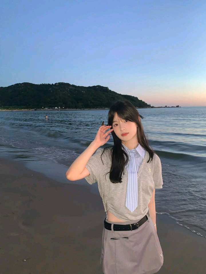 ChisceCatamite's tweet photo. The girl was accused of stealing a pair of shoes, but because of her young age the judge remitted the prison sentence
 491112 😚😀💪🙂💜👑
2024-01-08 13:33 下午 https://t.co/wpc4OK3O2X
