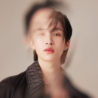 Noeul_lee6's tweet photo. #NewProfilePic https://t.co/zvfTB3AIaS