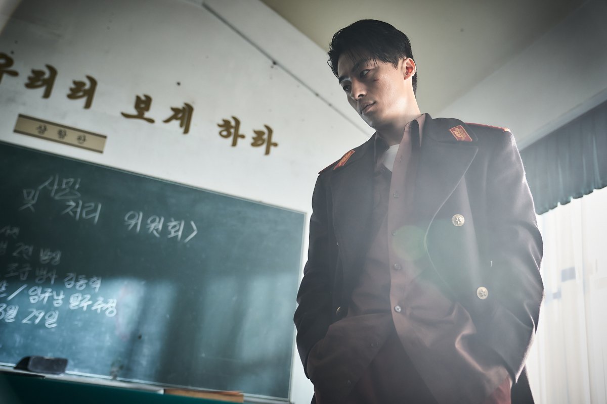 드디어 두 배우가 만났다!
이제훈 X 구교환 <탈주>, 2024년 7월 개봉 확정!

올 여름, <탈주> 에너지로 더 뜨겁게🔥

#탈주 #이제훈 #구교환 #이종필감독