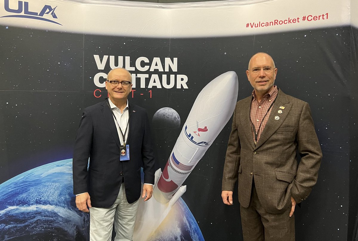 GregWAutry's tweet photo. @Thunderbird #SpaceBird @MartinMeinshau1 and I are ready for #VulcanRocket #PeregrineMissionOne ! https://t.co/XHeni3PVPc