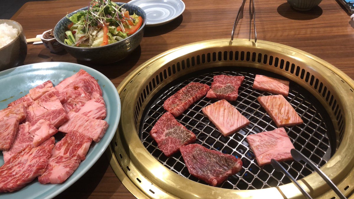 woshiwangqifei's tweet photo. 飛弾牛🐂油すぎる🥲 https://t.co/Q17euAj7BG