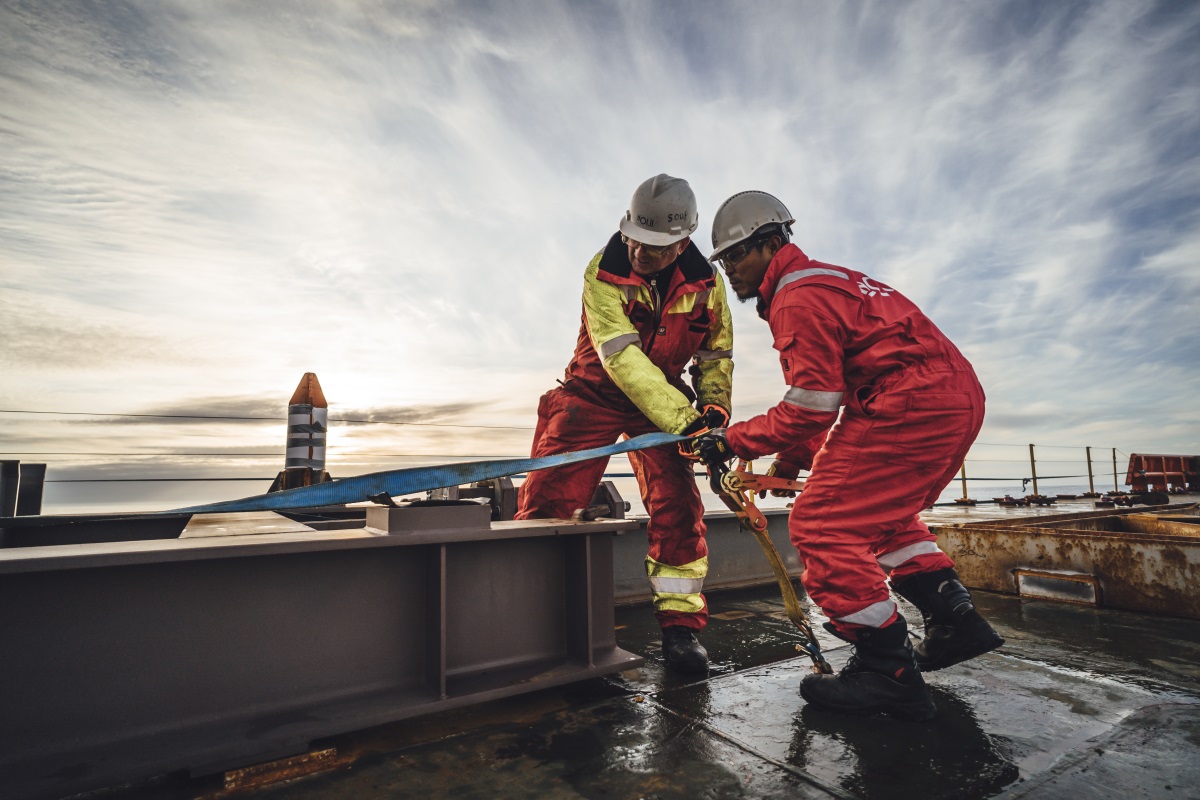 ROVplanet's tweet photo. Ocean Installer in Consortium with Oceaneering have been Awarded a Significant Contract from TotalEnergies EP Angola
#OceanInstaller @Oceaneering @TotalEnergies #angola #fpso #subsea #newcontract #offshore
https://t.co/vKxKB8BMcy https://t.co/PmujSBYTwP