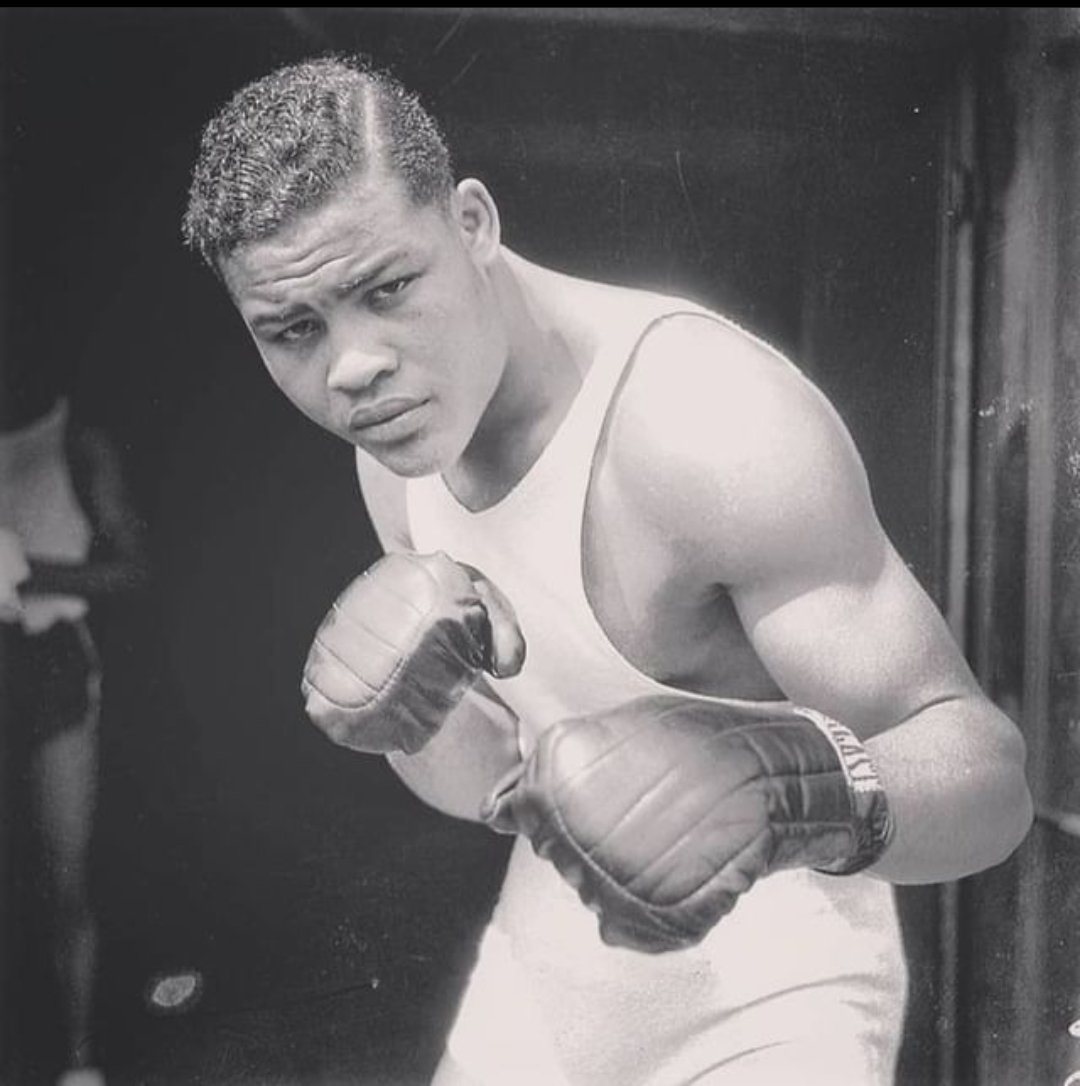 PedroLechef's tweet photo. @BoxingHistory https://t.co/G68UTv2kuv