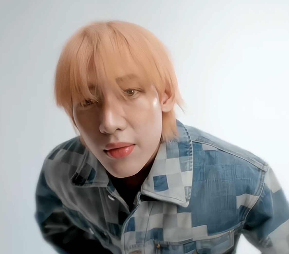 anleebamzy1a's tweet image. 1 วิแห่งความตุยยยยยย...... 

#LegendxBamBam 
#Hashtag_Legend #LouisVuitton 
#BamBam #뱀뱀 @BamBam1A