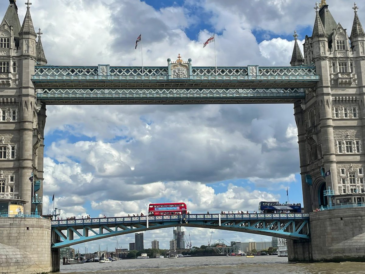 Live a good life meet slowly