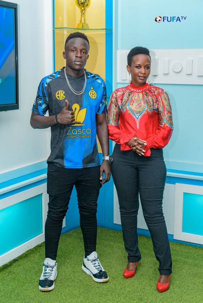 FUFA Tv (@fufatv1) on Twitter photo Today's star guest ⭐️ ~ Mulangira Shafic, a Professional Futsal player from <a href="/ParkFC1/">Park Futsal Club</a>. Join us for a dive into his top 5 hit songs & insights into the world of Futsal.
#StarSelect | #HomeOfUgandanSport Today's star guest ⭐️ ~ Mulangira Shafic, a Professional Futsal player from <a href="/ParkFC1/">Park Futsal Club</a>. Join us for a dive into his top 5 hit songs & insights into the world of Futsal.
#StarSelect | #HomeOfUgandanSport