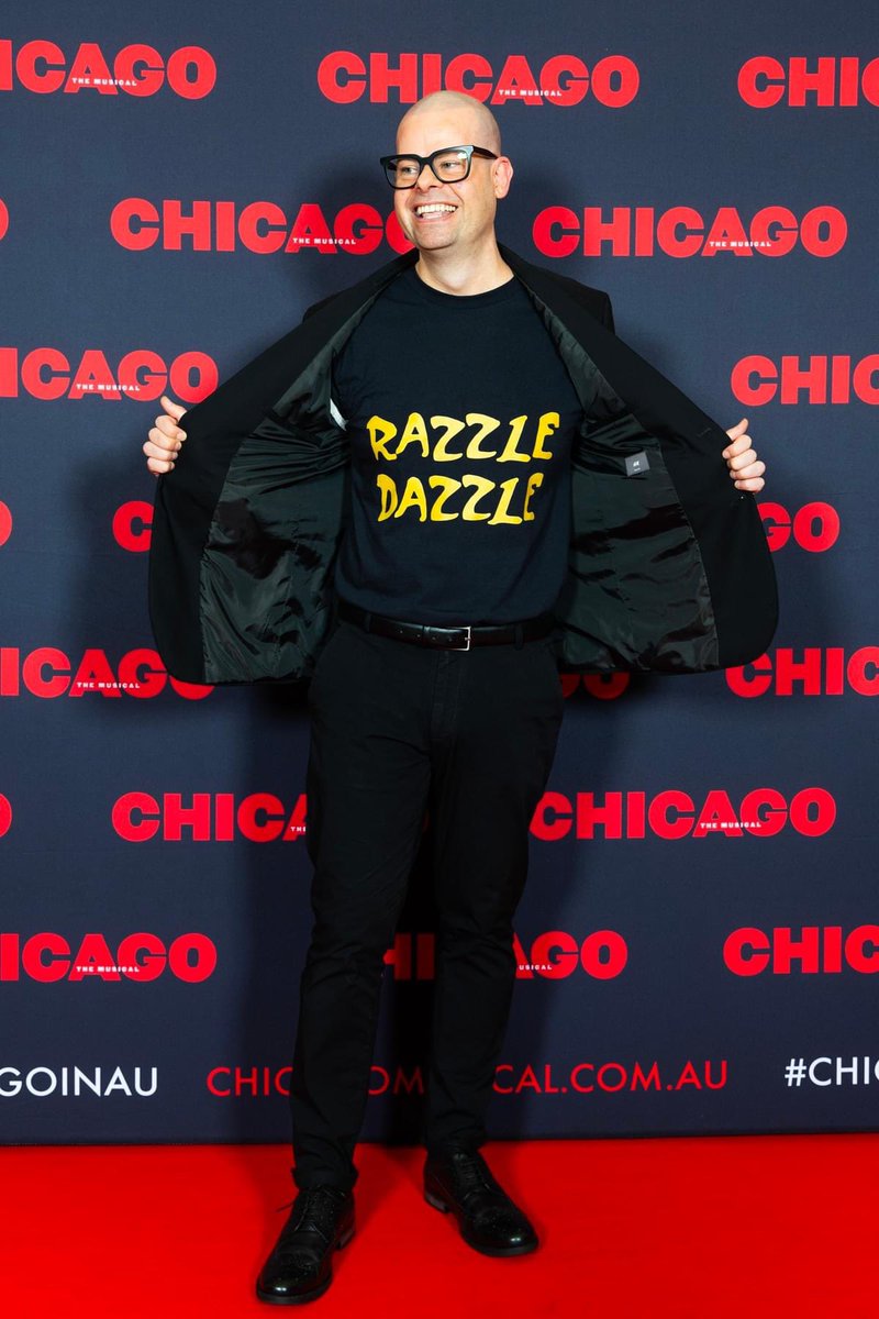 BenFromBrisbane's tweet photo. Give 'em the old razzle dazzle ✨ #chicagoinau https://t.co/2ZP4ZoJ90j