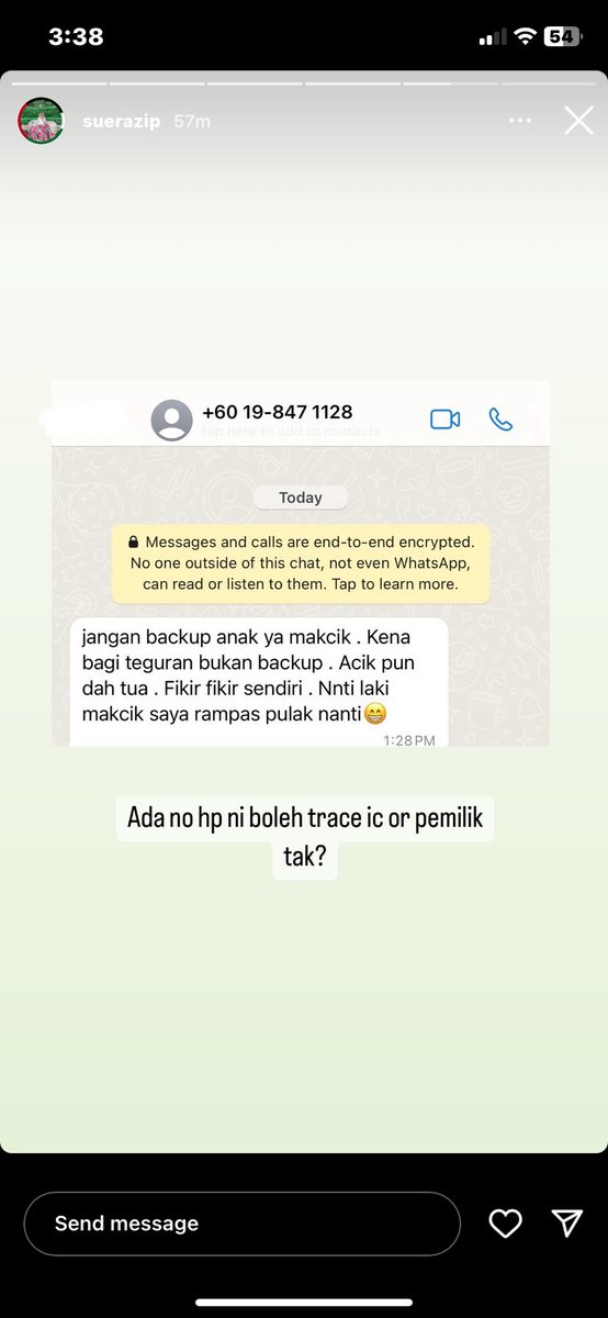 ciraplaici's tweet photo. sumpah gila do korang sampai nak kena message number mak dia macam ni? like kau obsess sangat ke sampai maknya kena tempias? ko sakai ye? cuba buat tenang https://t.co/7Df3H7ARyH