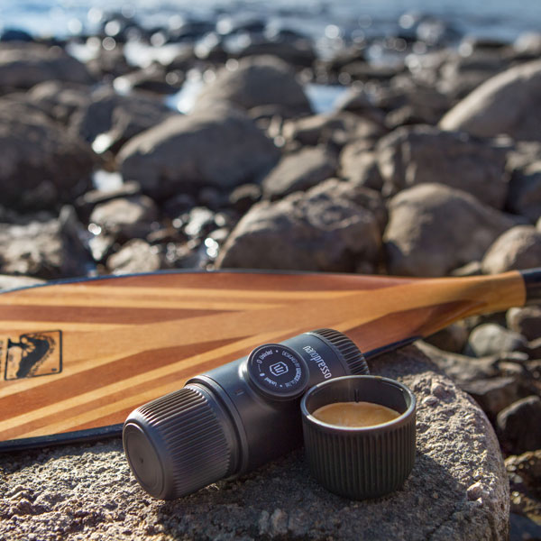 7Store0's tweet image. نانوبريسو هي واحدة من أفضل آلات الإسبريسو وأكثرها تنوعًا
📌مصمم حتى يسهل عليك تحضير قهوتك المفضلة وسهولة حمله في اي مكان
📌السعر : 35 ريال عماني
📥اطلبه الان
7storeonline.com/product/wacaco…

.
.
#7store0  #oman #coffemaker #coffee #coffeeshop  #coffeelover