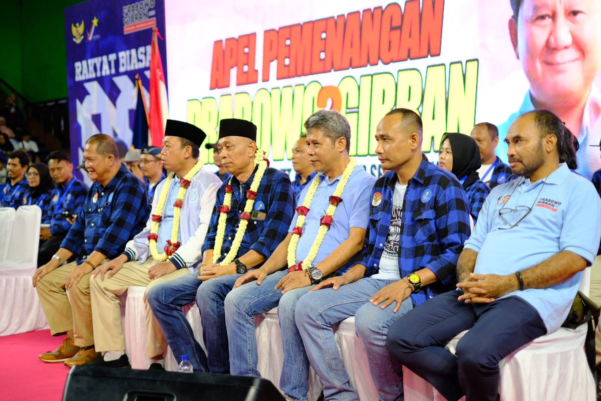 suluhrifai's tweet photo. Hilirisasi-Industri Nasional itu unsur kekuatan nasional yg didalamnya ada soal : Pangan,Bahan Mentah, Migas,Kemampuan Industri, Kesiagaan Militer,Teknologi yg sangat ditentukan oleh kepemimpinan nasional.Tepat Pak @prabowo @gibran_tweet memimpin 278.714.014 jiwa di Indonesia. https://t.co/VYMkZt9EGX