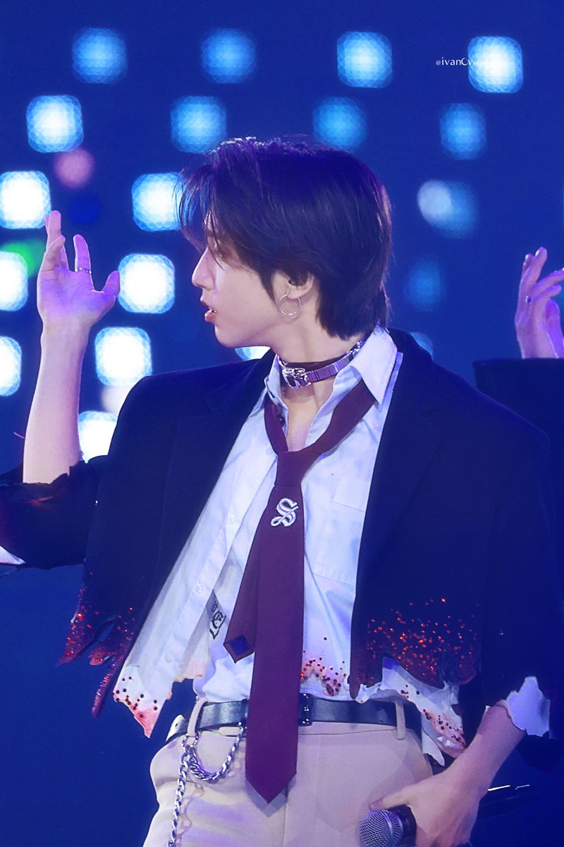 ivanovssa's tweet photo. 231225

#한 #한지성 #HAN #StrayKids 
#스트레이키즈 https://t.co/r7rYIaJenn
