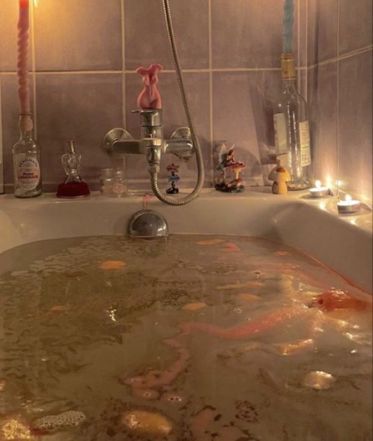 ohimperfecttt's tweet photo. Aesthetic life 🦢🎀💌🩰 https://t.co/FReqU77xvd