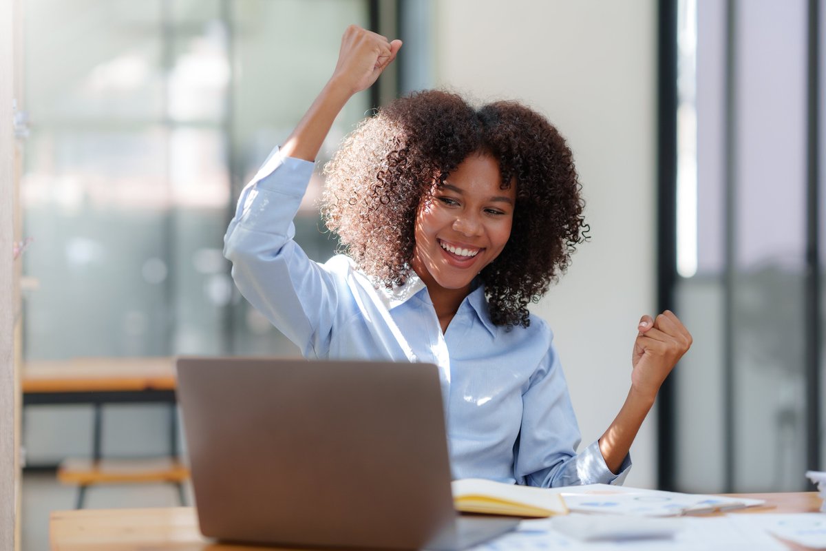 ApoticaGH's tweet photo. Monday is the day that opens up the week for many opportunities. Embrace it with enthusiasm, and let it set the tone for your entire week.
#TechTips #Apotica #Security https://t.co/A2ZaKNisG8