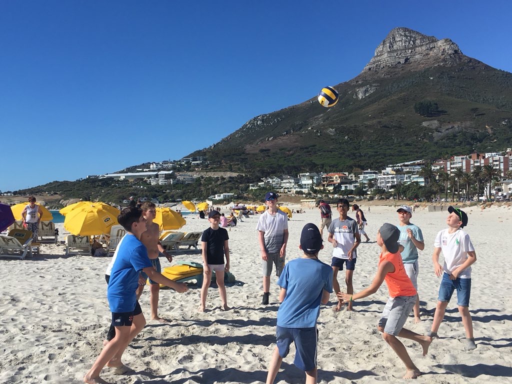 A Cricket Tour to South Africa is an experience that will never be forgotten! With the love of sport exhibited by the country and its passion for cricket, South Africa is the ideal destination for your next cricket tour. ➡ bitly.ws/zs2J #SportsTours #SchoolSports