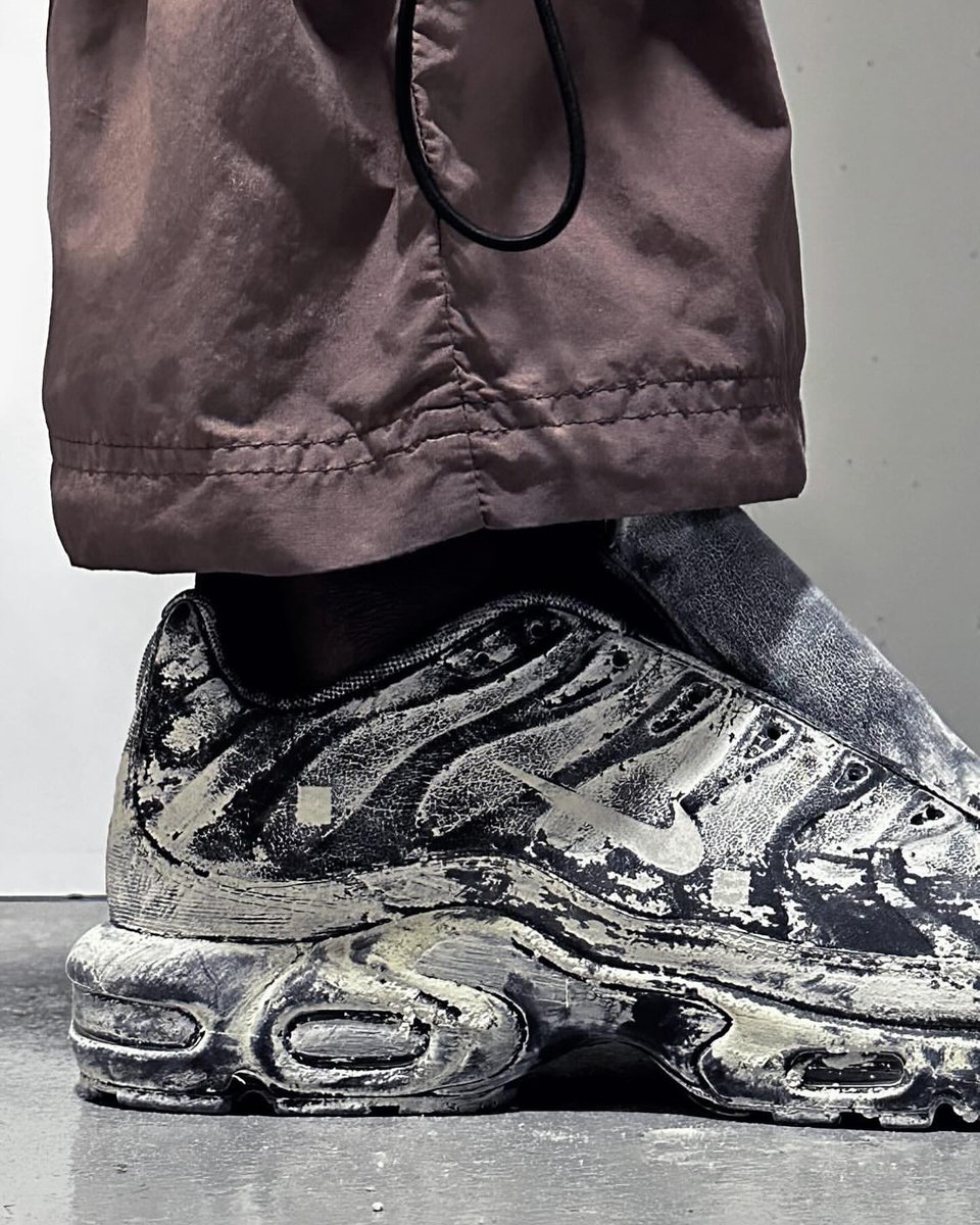 Fleek_Mag's tweet photo. Primeras imágenes de la nueva colaboración A-COLD-WALL* ✚ NIKE https://t.co/A0BN2PdsG8