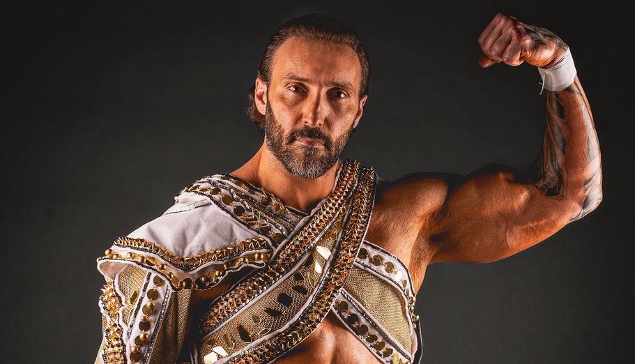 RingRevue's tweet image. Chris Masters (Chris Adonis) äußert auf Instagram Interesse an einer WWE, AEW oder TNA/IMPACT Wrestling Chance. In einem Clip fordert er die Fans auf, ihre Präferenzen zu teilen. 🤔🤼♂️ #ChrisMasters #WWE #AEW #IMPACTWRESTLING #TNAWrestling