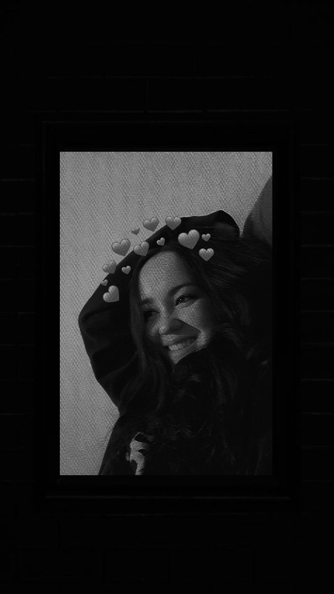 Freckles tweet media