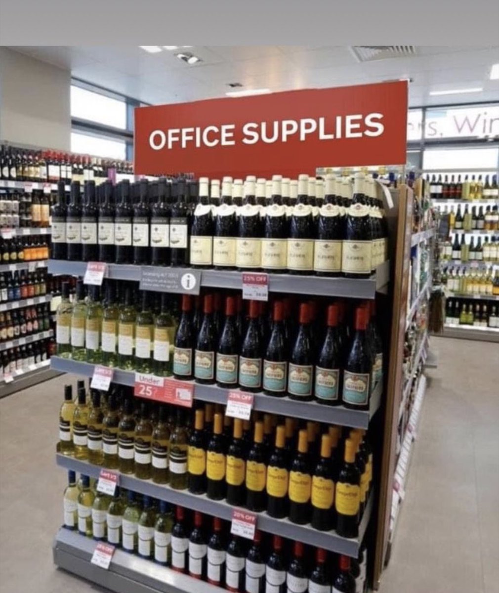 legsidelizzy's tweet image. 