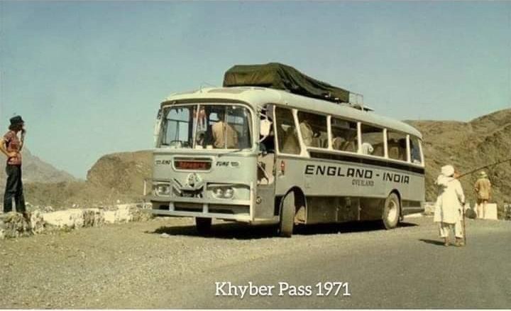 A tourist bus from London to India for a stopover in via Khyber Pass ( Pakistan) 1971.

Collected image.
#india #england #bus #kolkata #kolbusopedia #Londonbridge #GoldenGlobes #london #Pakistan #Boycott_Maldives #GoldenGlobes2024 #Bitcoin #SupremeCourtofIndia #s
#Supremecourt…