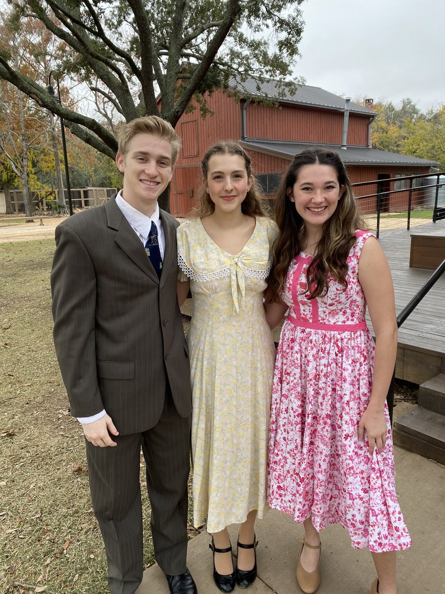 Luke Gosch (Billy Cane), Kamryn Brixey (Lucy), &amp; Sophia Marie Easley (Margo) are looking forward to sharing this show with you on the KHS stage in 2 1/2 weeks! Have you bought tickets at katytheatre.org yet?
#katytheatre #katyisdfinearts #katyhighschool #katytx #Katyisd