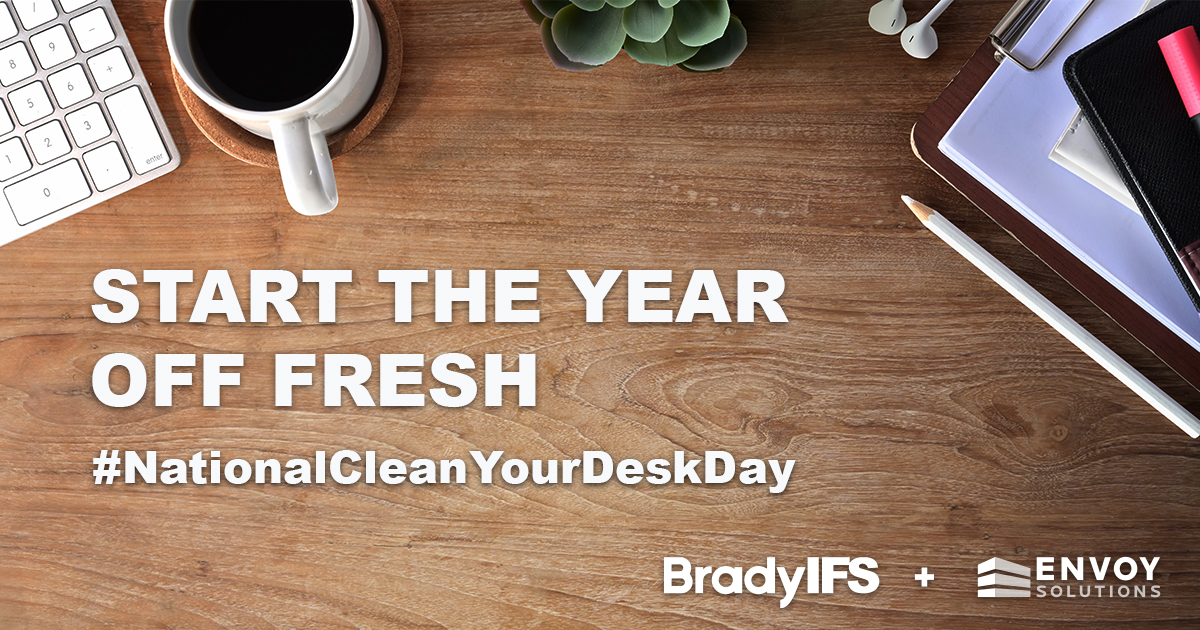 When did you last give your desk a thorough clean? 🧐 It's time to break out those electronics-friendly cleaning wipes and tidy up those paper piles for a fresh and productive start to the New Year! 🌟