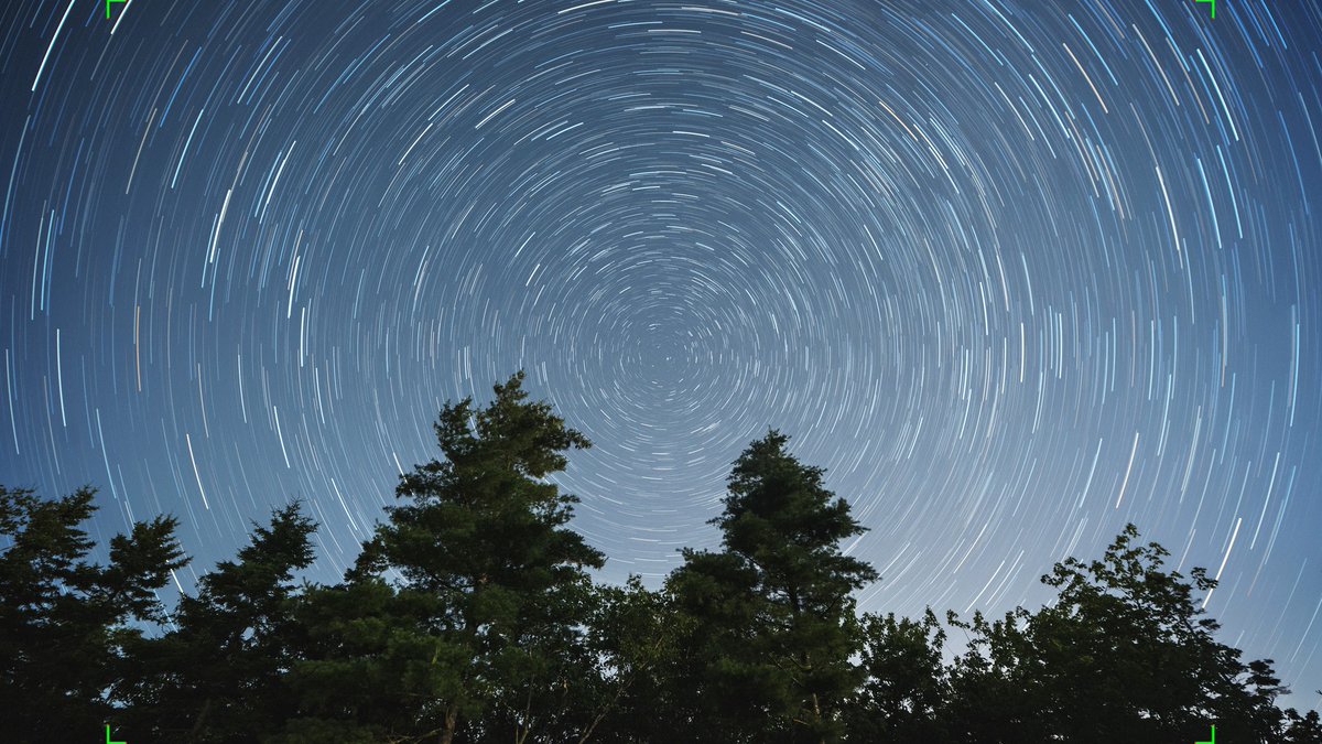 timeanddate's tweet photo. Happy #EarthRotation Day! On this day in 1851, #LéonFoucault demonstrated that the #Earth #rotates on its #axis.

Today, we can measure the #speed of Earth’s rotation with #atomicclocks: https://t.co/83pk63NRkh 

📸: ©https://t.co/CIv2yQ4N4O https://t.co/0wOcLgDV9N