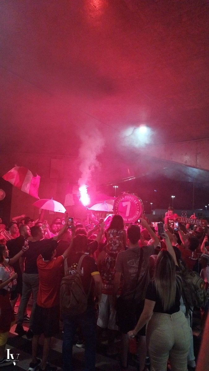 IsaaVergaraa_'s tweet photo. 🇦🇹❤️🤍🇦🇹 https://t.co/3rBUXy3MPI