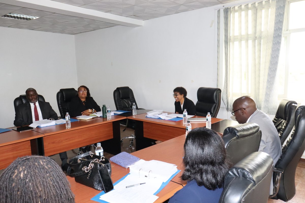 MWLawCom's tweet photo. Today, Law Commission is holding a law reform Programme on the Review of the Refugees Act. The programme has commenced with support from @MalawiGovt and  @unhcrmalawi. The programme aims to address matters of recognition, protection and management of refugees.
#Refugees https://t.co/3R0VXwJpVG