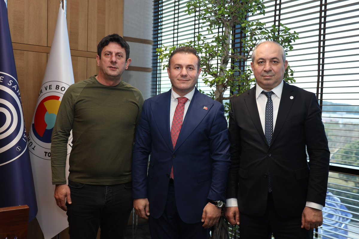 EmrahBEKTAS's tweet photo. Yalova Ticaret ve Sanayi Odası Yönetim Kurulu Başkanı Sn. Cemil Demiryürek ve Meclis Başkanı Sn. Muhammet Sarıoğlu’nu ziyaret ettik.Nazik misafirperverliklerinden dolayı teşekkür ediyorum.
Şehrimizin gurur kaynağı sanayicilerimizin her daim yanında olmaya devam edeceğiz. https://t.co/1Qca0q3XXI