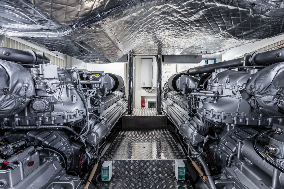 pershingyacht's tweet photo. A surge of pure adrenaline, the potent dose to kick-start your week.
Pershing 9X. An extraordinary creature.
#TheDominantSpecies
#EngineeredToThrill
#FerrettiGroup #KeepBuildingDreams #ProudToBeItalian ๐ฎ๐น #MadeInItaly
https://t.co/Z3xziNdnR1 https://t.co/tSfKi6yVOK