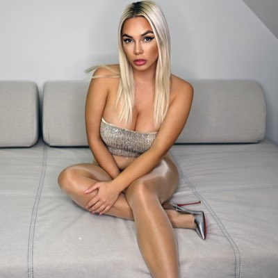 #NovaProfilovaFotka https://t.co/EIIiC7LQuI<a href="/tag/novaprofilovafotka"class="tags">#NovaProfilovaFotka</a>