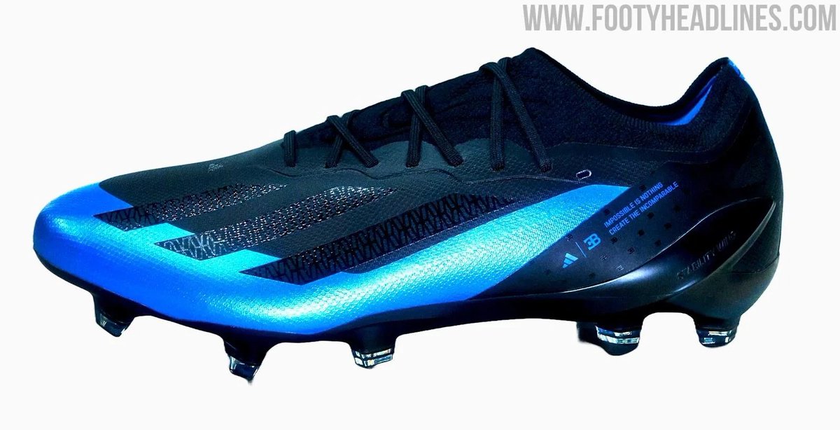 Soheil_SBabaei's tweet photo. These #boots incorporate #Bugatti's 'Form Follows Performance' design philosophy, mirroring their exceptional hyper sports cars in every step on the pitch.
#Adidas #XCrazyfast #Bugatti #footballboots #NFT https://t.co/3t9CaoBssC