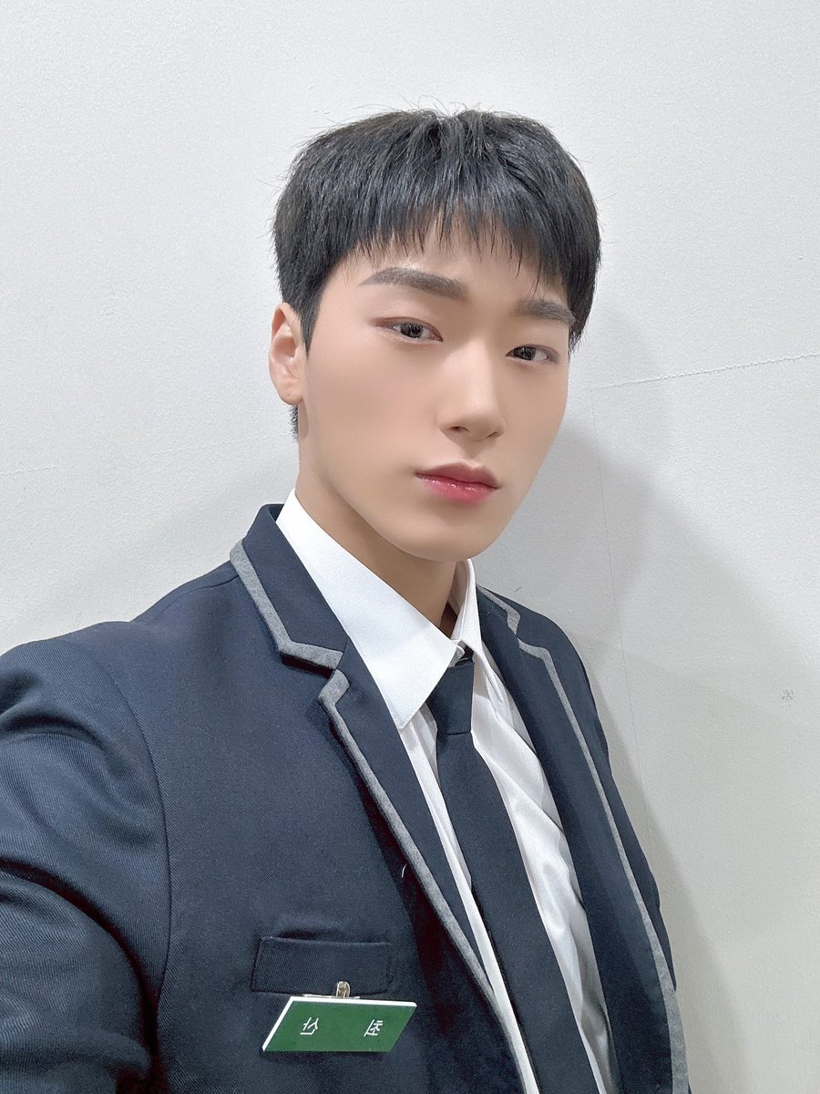 Looking elegance taking a mirror selfie with white &amp; black shirt. I couldn't resist the cute yet handsome expression of mine. Anyways, see the reindeer on my phone case? I can sleigh into your DM any time.