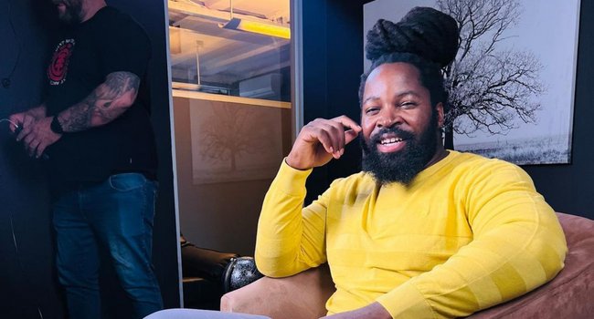 mreasterncape's tweet image. #WhyILoveBigZulu #1of4: I always known that u @BigZulu_ZN is one of the biggest artists in South Africa kodwa now he is my favorite artist.