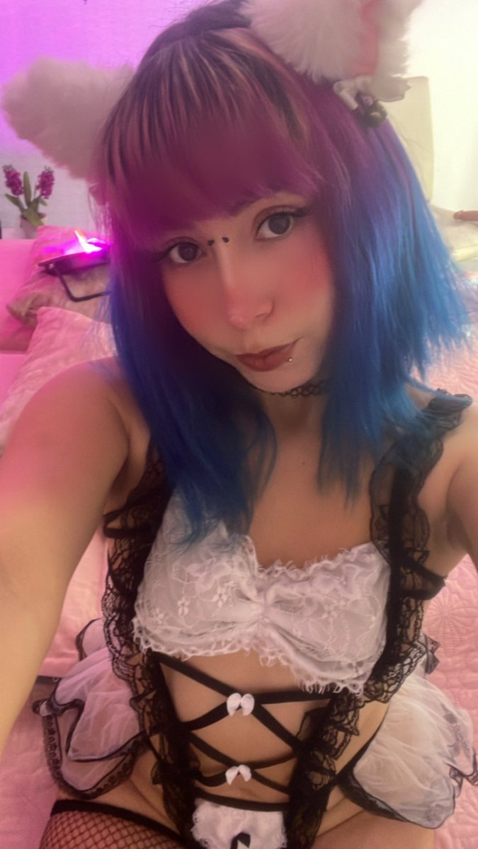 geral_fox's tweet photo. Online 
@chaturbate https://t.co/agYdqxjzEY