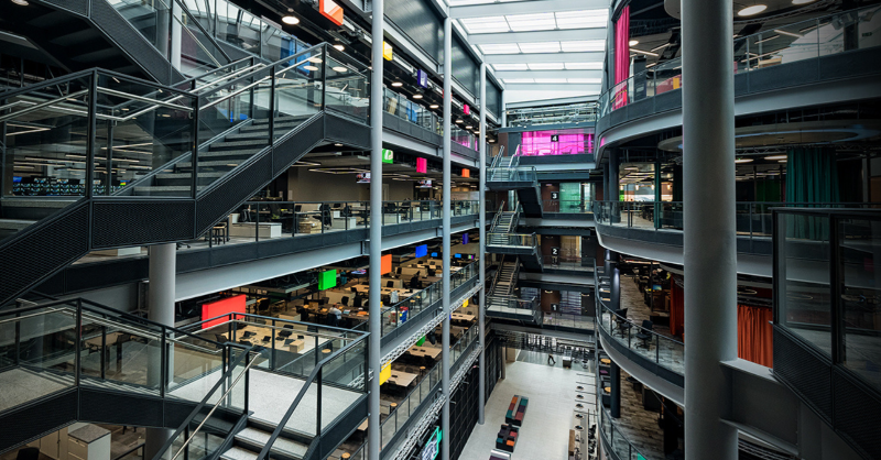 BBCWales's tweet photo. Thinking of a career in broadcasting? 

There’s still time to apply for these exciting roles at our bases in Cardiff and Bangor!

1. Production Apprenticeship
2. Production Coordinator Apprenticeship
3. Prentisiaeth Cynhyrchu

Apply now ⤵️