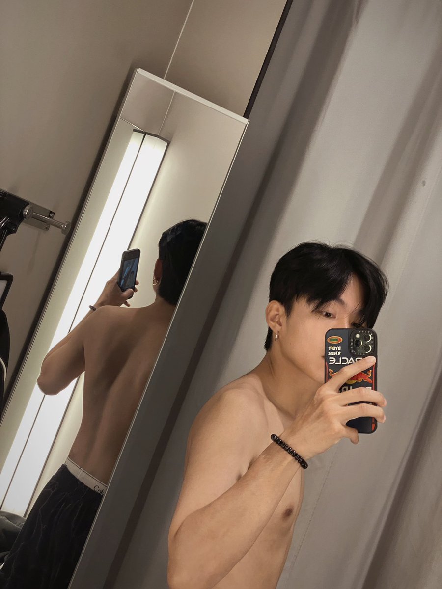 forlor1111111's tweet photo. 🤧🤧🤧 https://t.co/Sub7V2LrDa