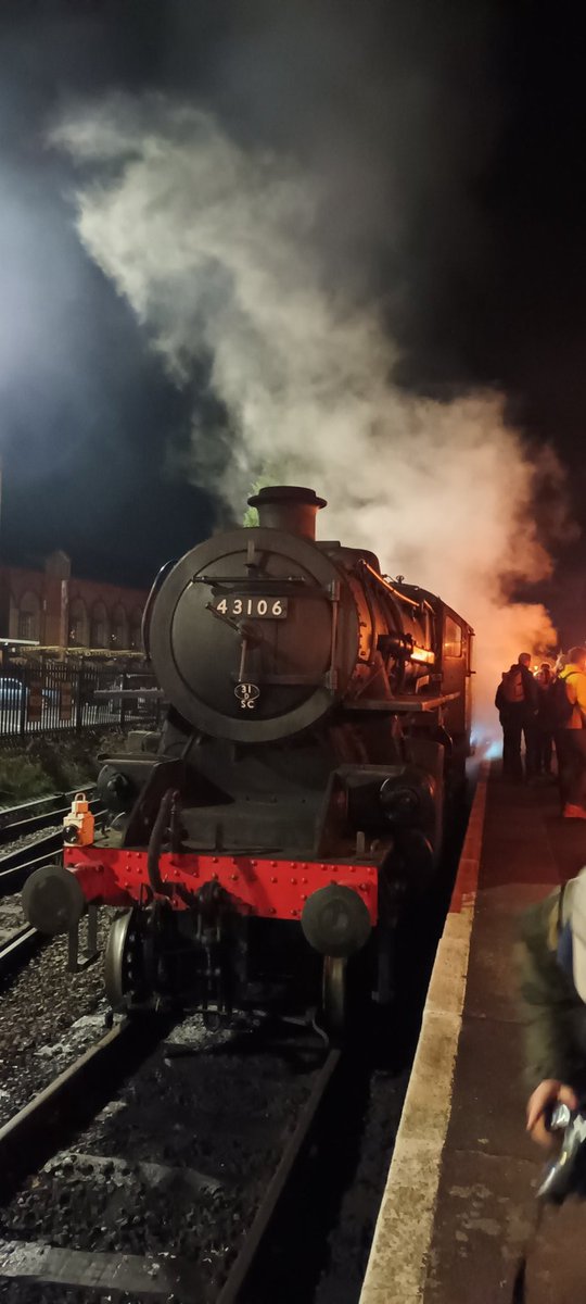 SVRSteam's tweet photo. We say farewell to 43106 'Flying pig' 

Video is now live to remember the epic sights and sounds of this engine. Very much a personal favorite of mine. The railway will certainly be different without it. Enjoy! 
https://t.co/HmoAYwQiS8
@svrofficialsite @shropshirelive https://t.co/a0eH4VslrG