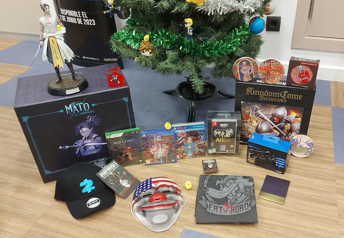 PLAION_ES's tweet photo. Aquí tenéis fotos en detalle de qué incluye el #LostLoot. 🐥 
¡Y echad un ojo a IG y Threads porque como hay 3 Reyes Magos, hay 3 concursos! https://t.co/afkJbNhGBh