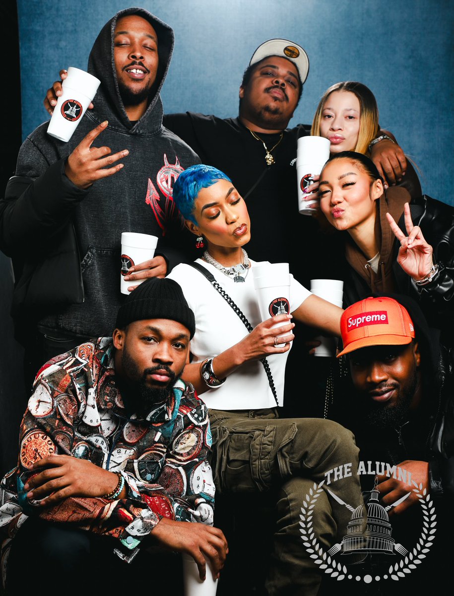 AlwaysRspctTime's tweet photo. ART for #TheAlumniSpot

📸 @uhvawntay 

#ART #AlwaysRespectTime https://t.co/jkUa8YMx1L