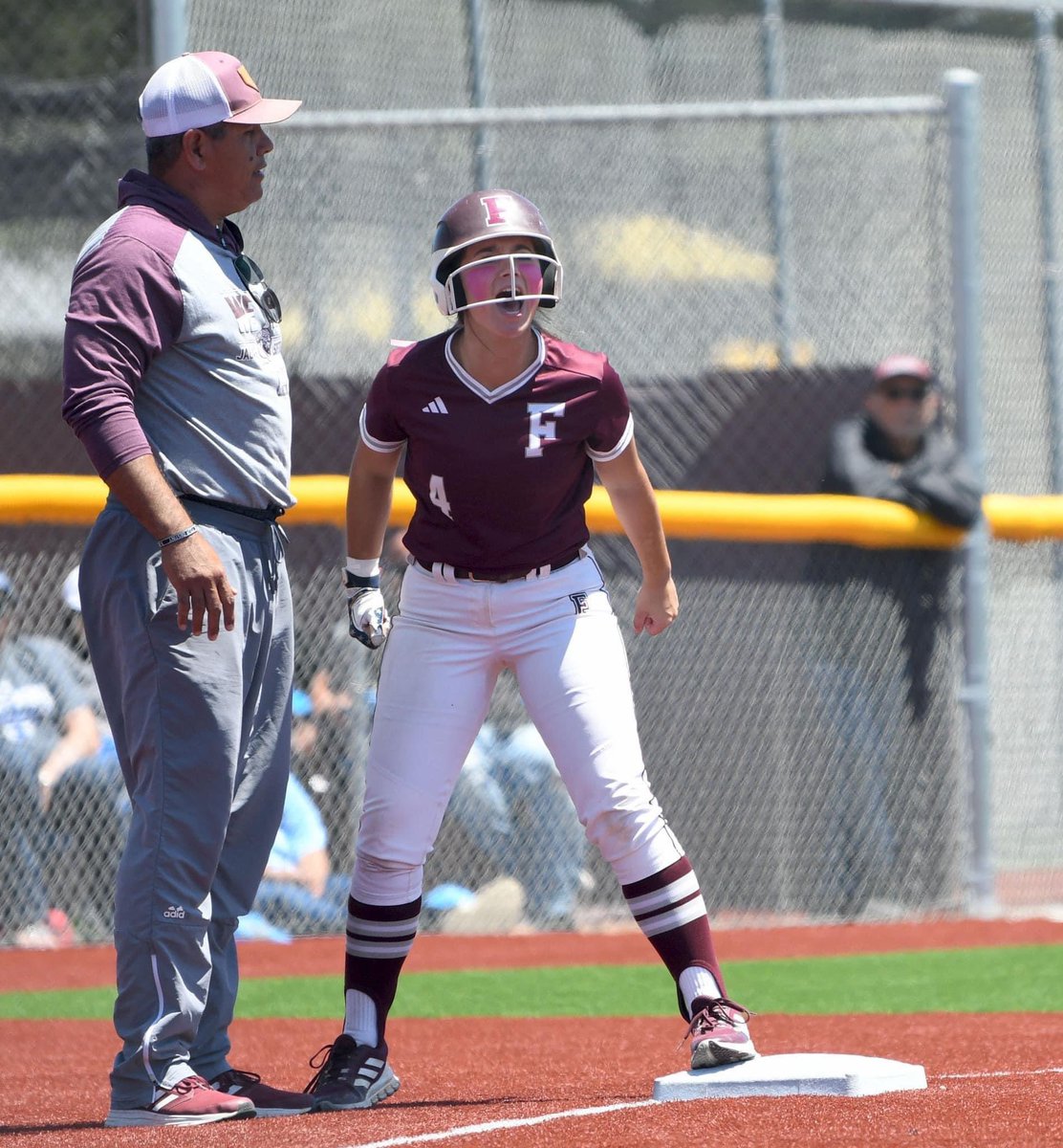 Flojagsoftball's tweet image. She’s SHOUTING it to the world!!  ONLY FOUR MORE!!!!

4 DAYS…… till GO TIME!!!
#WeCannotWait
#ItMatters
#TI
#JagNation
#ThisIsOURYear
