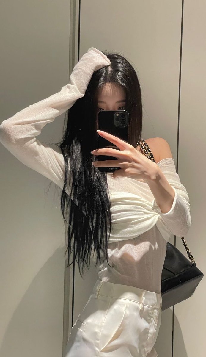080124 — #ATT ♈️ Atualização da Dawon nos stories de seu instagram pessoal! 😮‍💨😮‍💨😮‍💨

#DAWON #WJSN #다원 #우주소녀