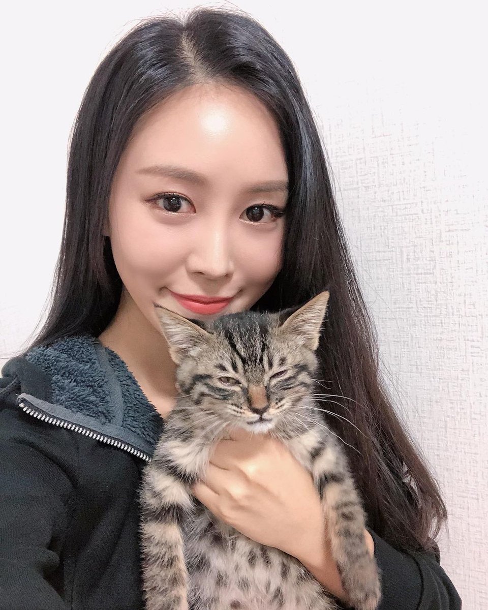 성장하는데, 문제를 해결하는 데, 목표를 이루는데, 사랑하고 행복한데, 그리고 계속 살아가는데. 모든 면에 있어 희망을 가지는 게 영리한 선택이다.