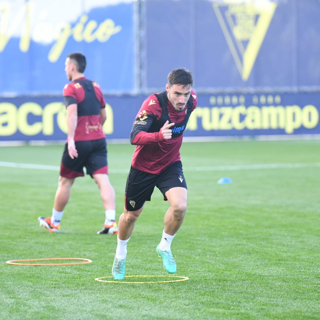 Cádiz CF 🇬🇧🇺🇸 tweet media