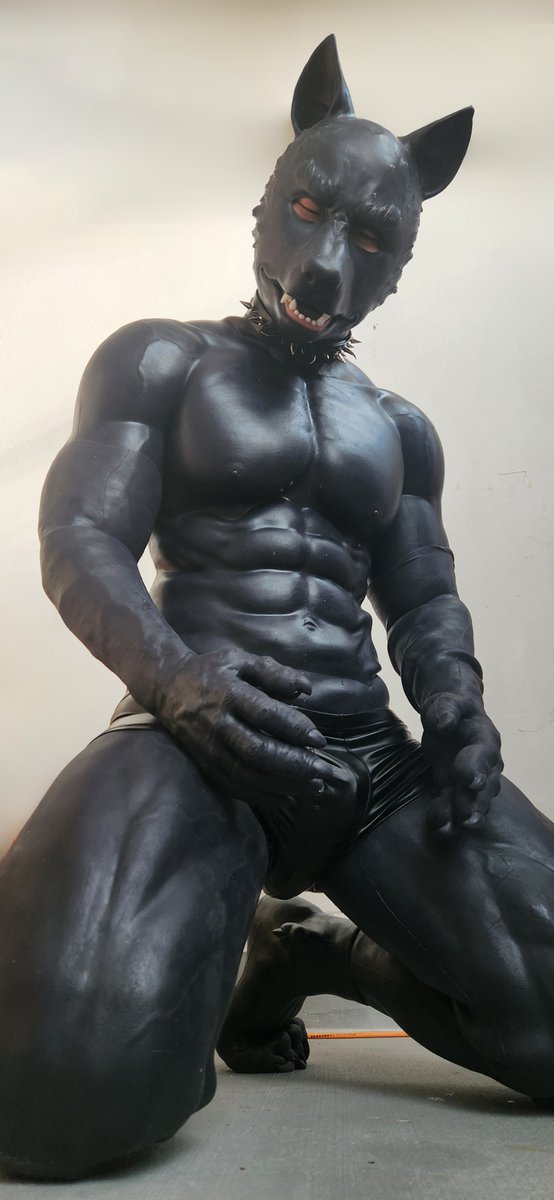 硅胶狼人已经做好跟你做爱的准备了🩷