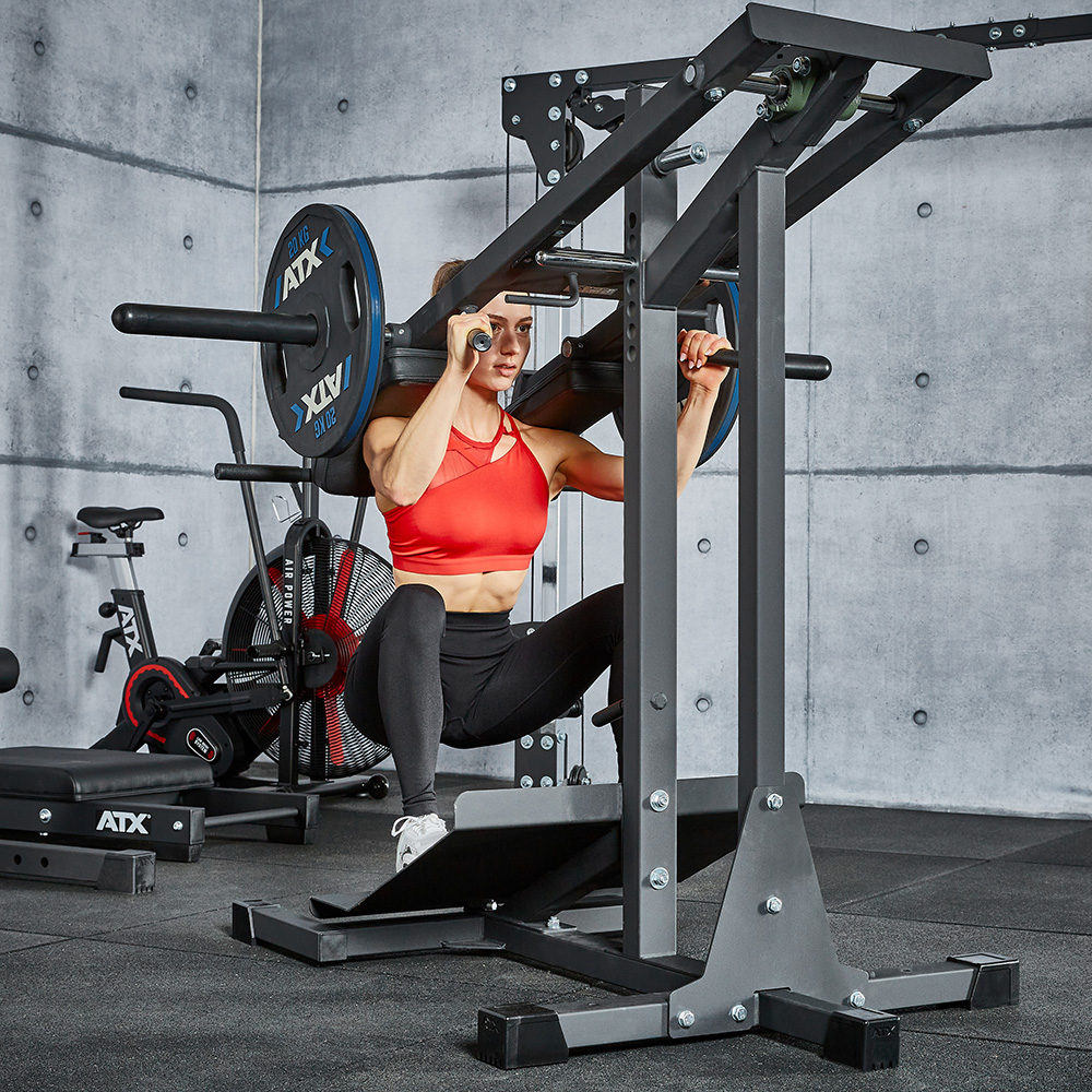 megafitnessnews's tweet photo. Diese ATX® Lever Arm Squat Calve Machine ermöglicht drei fundamentale Übungen an einem Gerät: #Kniebeugen, #Wadenheben – stehend und Frontdrücken / Viking Press. Alle Infos zum #Kraftgerät hier → https://t.co/0cSVqrVsKw
#training #workout #squats #wadentraining #beintraining https://t.co/IcIqCtlpWb