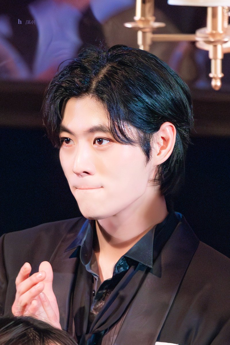Hlov_e_art's tweet photo. 240107낮 포쉬 김아론 지병현 https://t.co/ZF75n6Ai9C