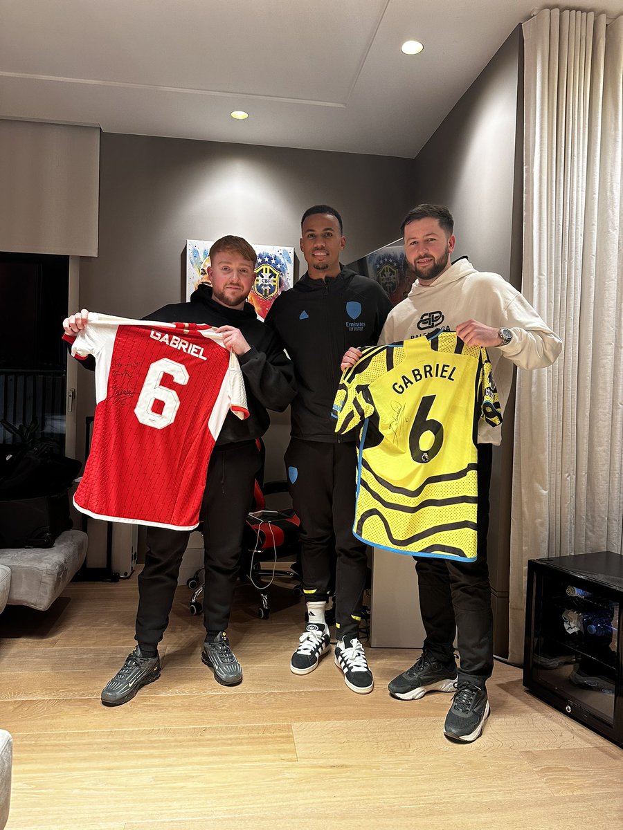 Smallmxn tweet media