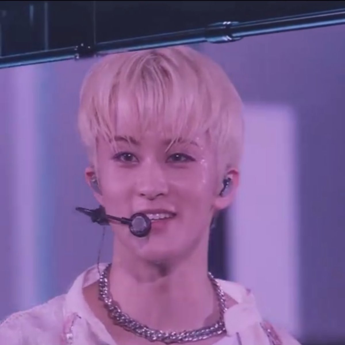 LOOKSMKL's tweet image. 🥹🤍