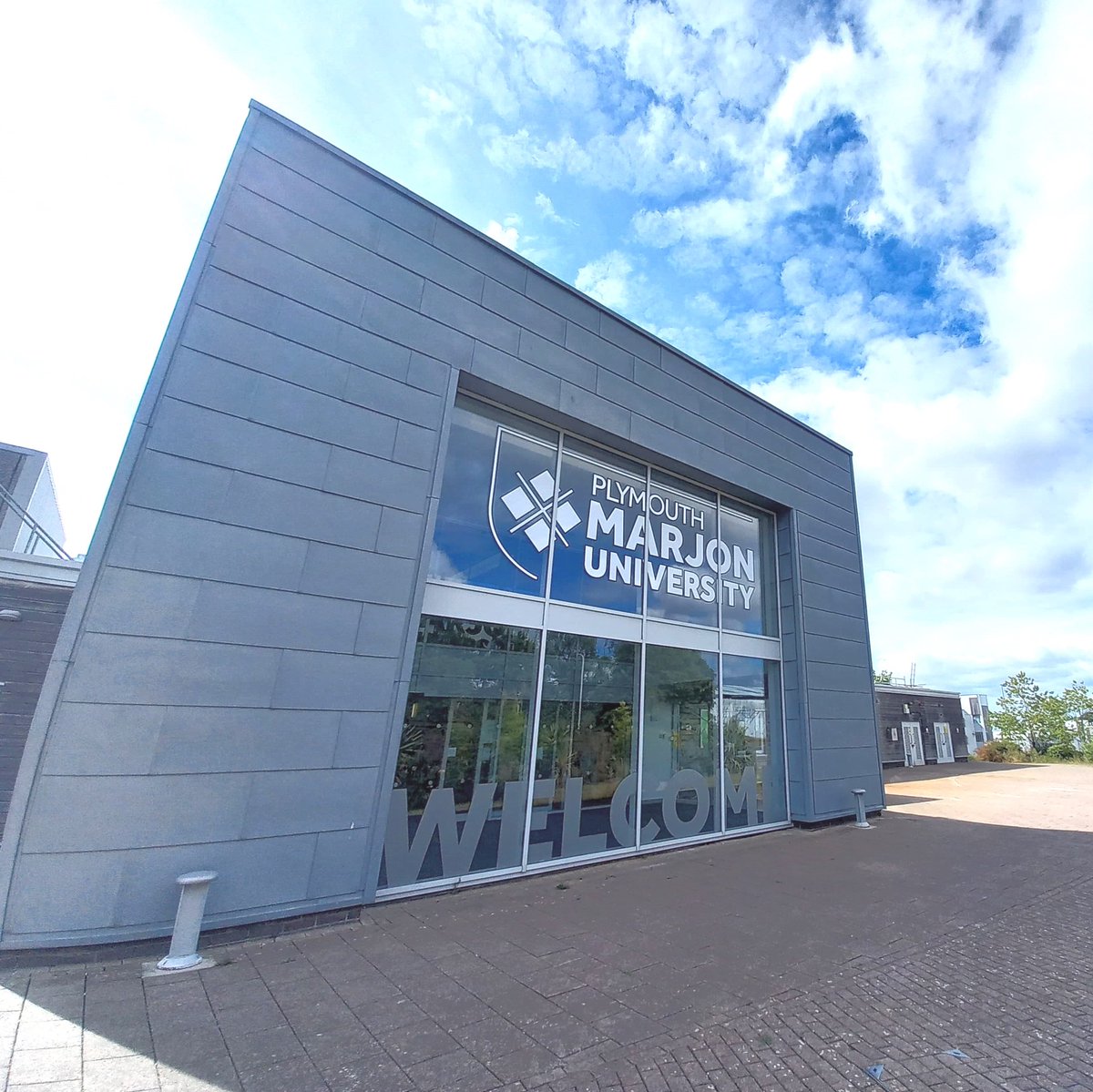 MarjonUniPG's tweet photo. This New Year, set your sights on developing your education. Pursue a master's degree with Marjon—invest in yourself and open doors to knowledge, expertise, and a brighter future. #wevegothis #NewYearResolution #MastersAdventure #plymouthmarjon https://t.co/I8UuKJJleK